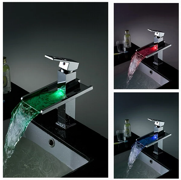 

Centerset Single Handle One Hole in Chrome Bathroom Sink Faucet