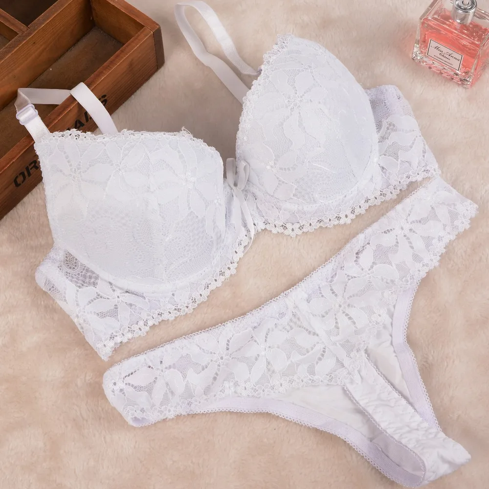 Женский комплект кружевного нижнего белья с чашкой пуш ап размеры 32 38|bra set|bra set