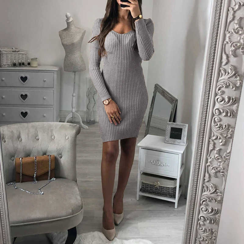 Женское трикотажное платье свитер эластичное облегающее с длинным рукавом и