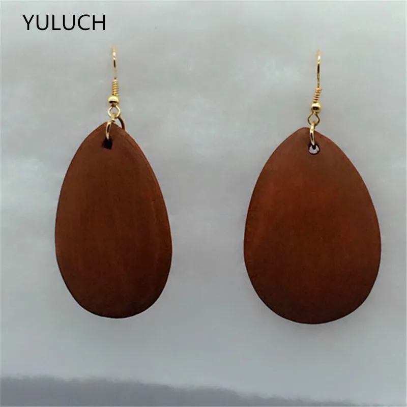 Кисточка 2017 большой зеленый цвет Хооп деревянная серьга полый 2016 новый дизайн