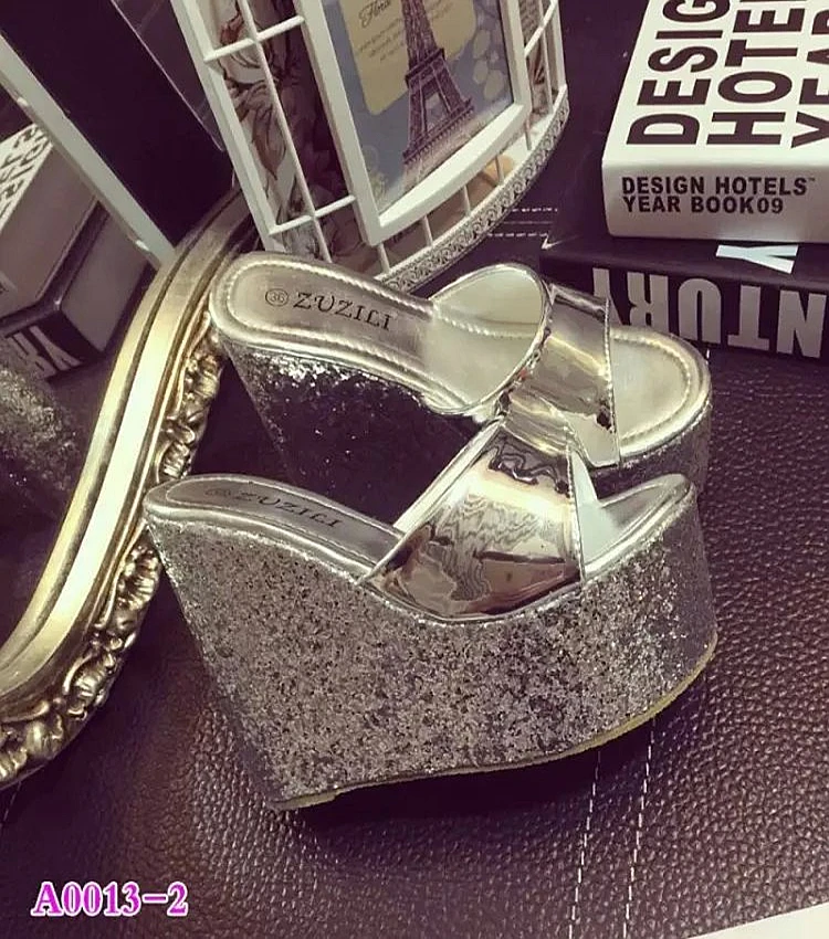 Европейские и американские летние женские босоножки на очень высоком каблуке