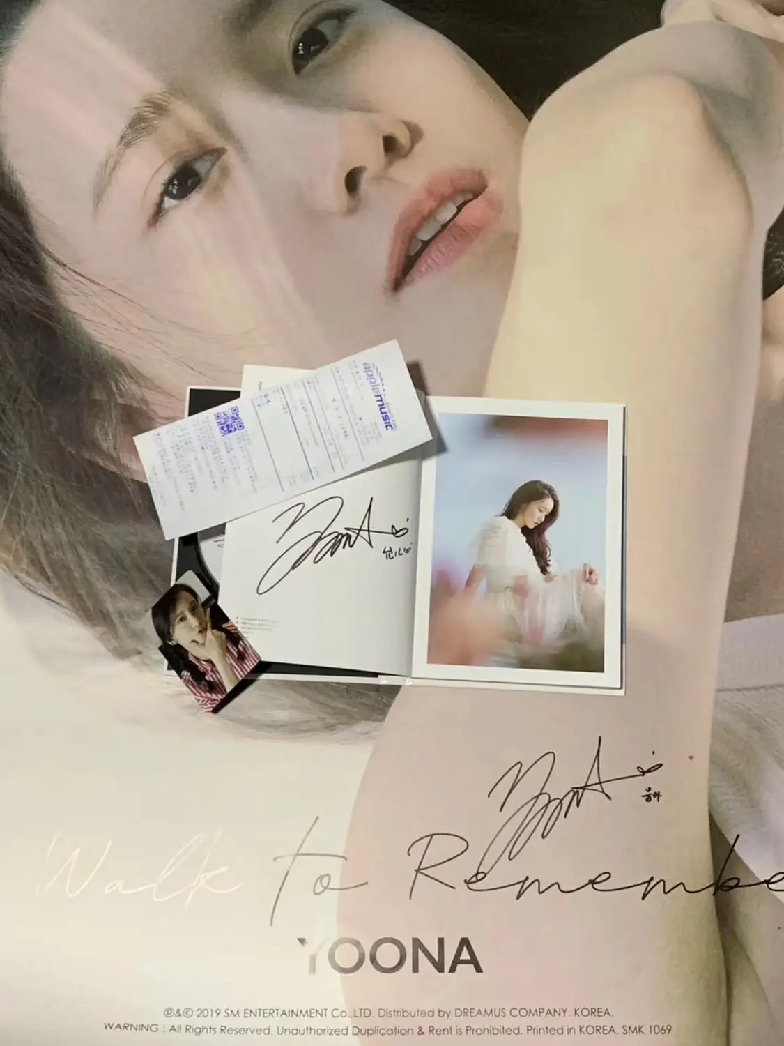 Альбом с автографом SNSD Yoona надписью WALK TO Memory K POP + sigbed|Открытки и приглашения| |