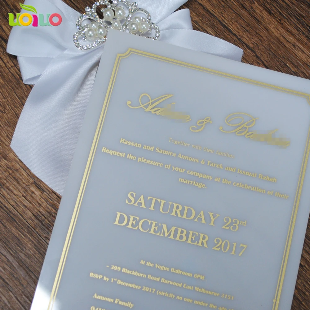 Последняя элегантная белая акриловая карта с горячей штамповкой золотых слов