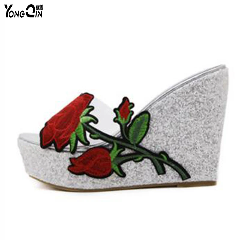 Новинка 2017 года розовые женские сандалии Модные прозрачные туфли лодочки на