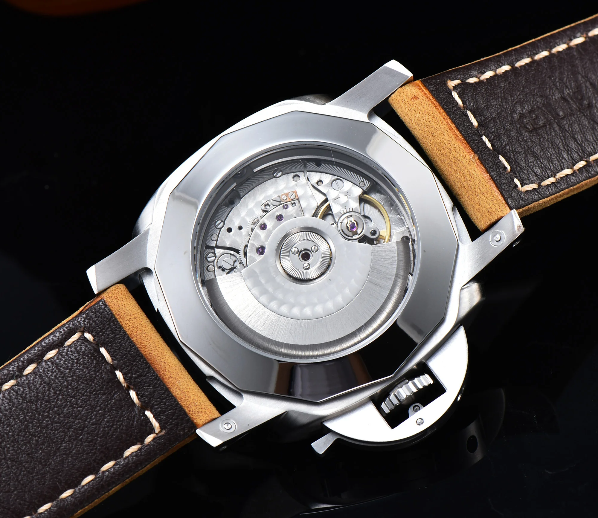 Мужские наручные часы BOMAX серебристый чехол из нержавеющей стали 44 мм с