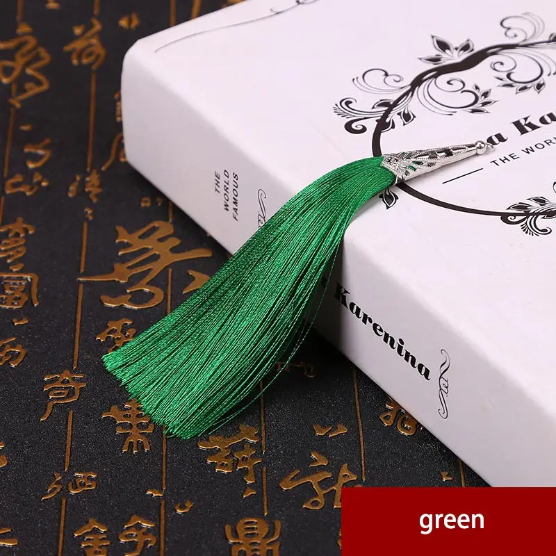 green 2 шт 9 см Висячие веревочки сплав колпачок шелк кисточка швейная ткань кисточка ключ кисточки китайские Характеристики подарок украшения кулон - Цвет: green