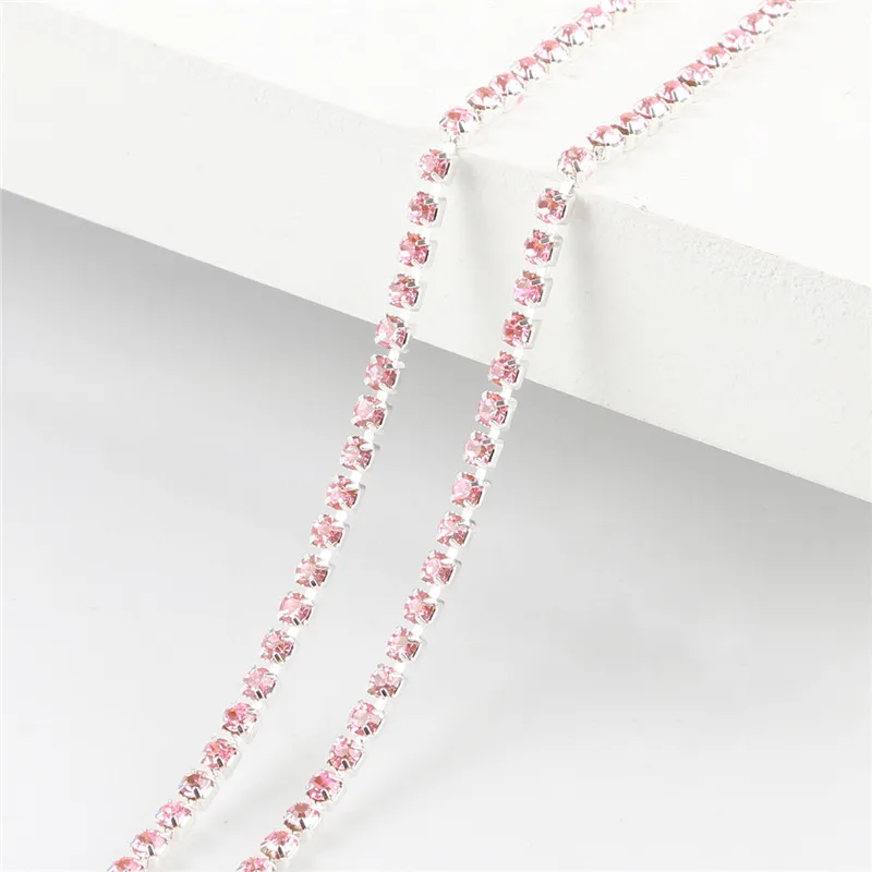 Pink Лидер продаж 1 м/лот 2/2. 5/2. 8/3 мм Стразы цепочкой, цепочки с кристаллами с серебрянной акантовкой, с украшением в виде кристаллов Стразы отделкой для Свадебная вечеринка украшения для изготовления ювелирных изделий - Цвет: Pink