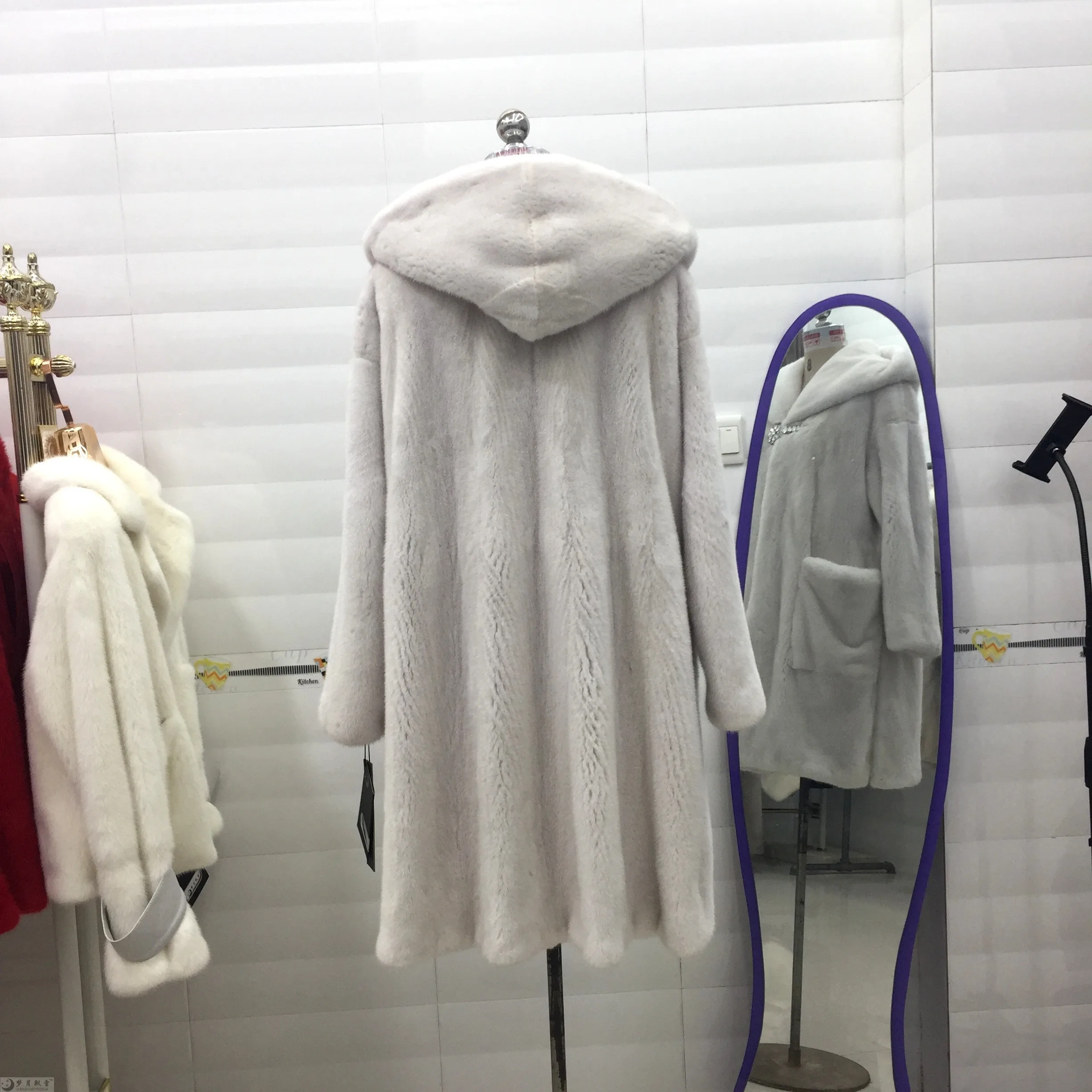 Новинка 2018 Женское пальто из натурального меха норки Женская длинная куртка с