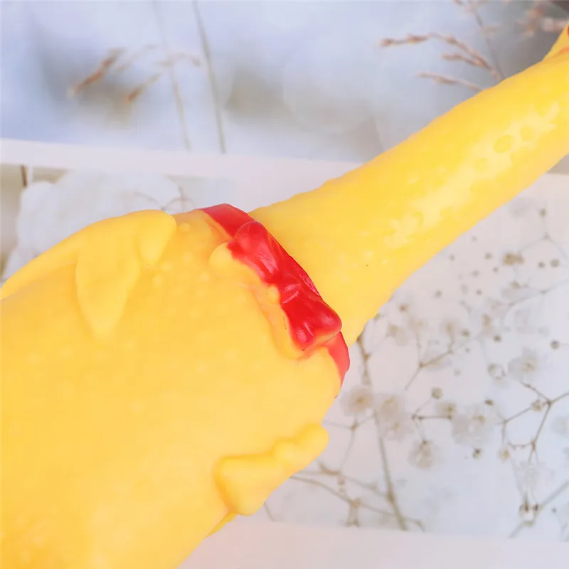 

1PC Soft Yellow Squeeze Screaming Shrilling Chicken Sound Toy Decompression Fun Gadgets Party Toy Gift For Children 3 Sizes