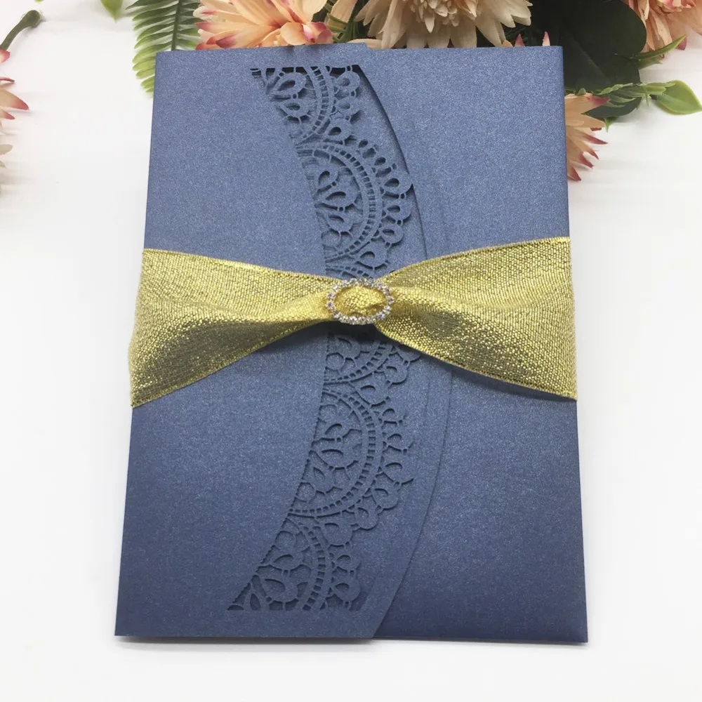 

50pcs/lot Tri-Folded Laser Cut Lace Design Wedding Invitation Card With Ribbon Birthday Party Invitations Card Banquet Supplies