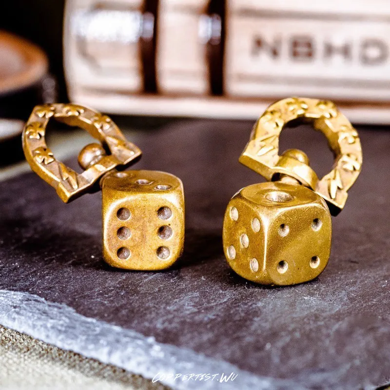 Coppertist. wu квадратный металлический персональный брелок с игральной костью модные