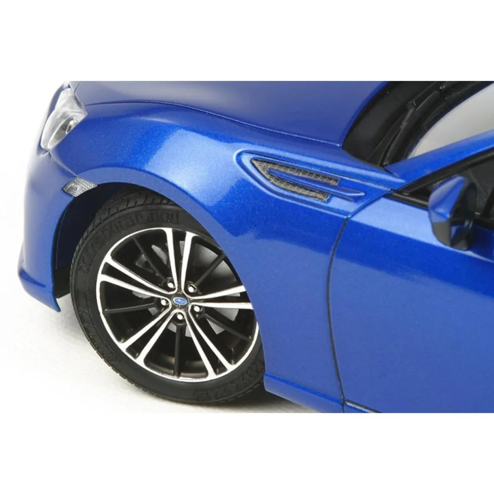 Фото Tamiya 24324 1/24 BRZ масштаб сборка модель автомобиля строительные комплекты oh rc Tamiya 24324 1/24 BRZ масштаб сборка модель автомобиля строительные комплекты oh rc