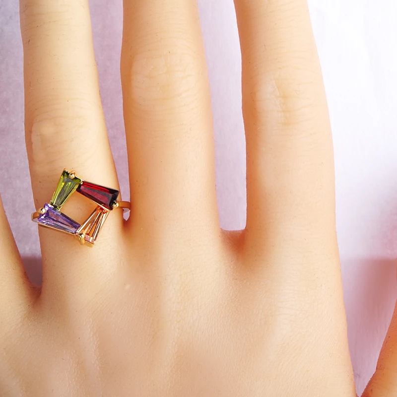 Женские тонкие кольца MECHOSEN разноцветные медные золотого цвета со стразами |