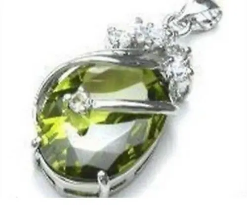 Новинка! Благородное изысканное ожерелье из серебра 13 х18 мм с овальным кулоном