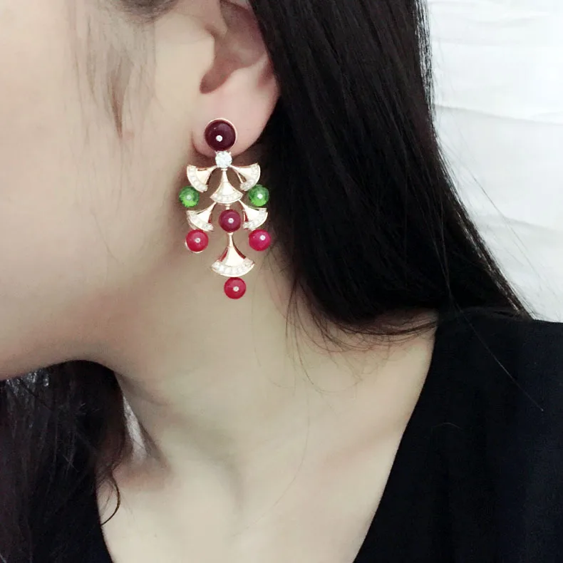 Bousle d'oreille femme фианиты витые болтающиеся серьги Красный Камень Роскошный бренд вечерние ювелирные изделия для женщин