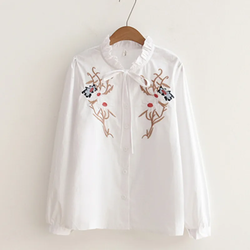 Женская блузка с цветочной вышивкой белая осенняя длинным рукавом | одежда