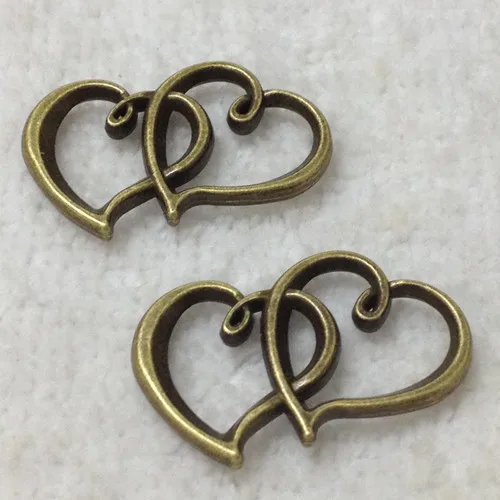 

50PCS 20X32mm Metal Alloy Antique Bronze Heart Chams Pendant Jewelry Accessories Finding