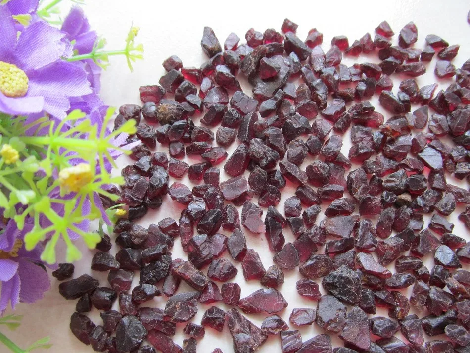 AAA ++ натуральный красный гранат кварцевый кристалл опущенный камень