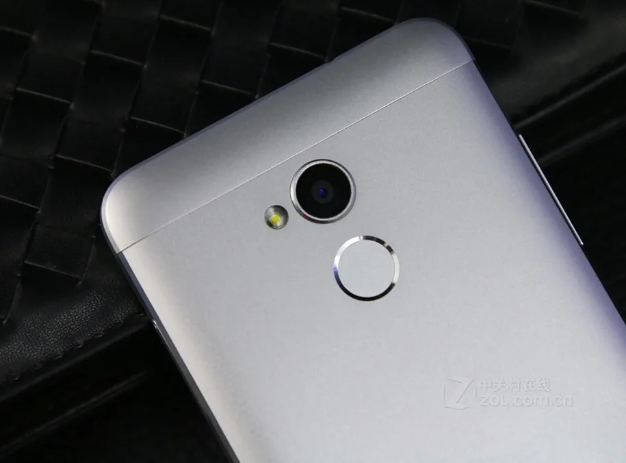 Оригинал ZTE Blade A2 MTK6750 Octa core 4 г LTE смартфон 5.0 дюймов HD 2 ГБ + 16 Android 5.1 13MP Dual SIM Touch ID
