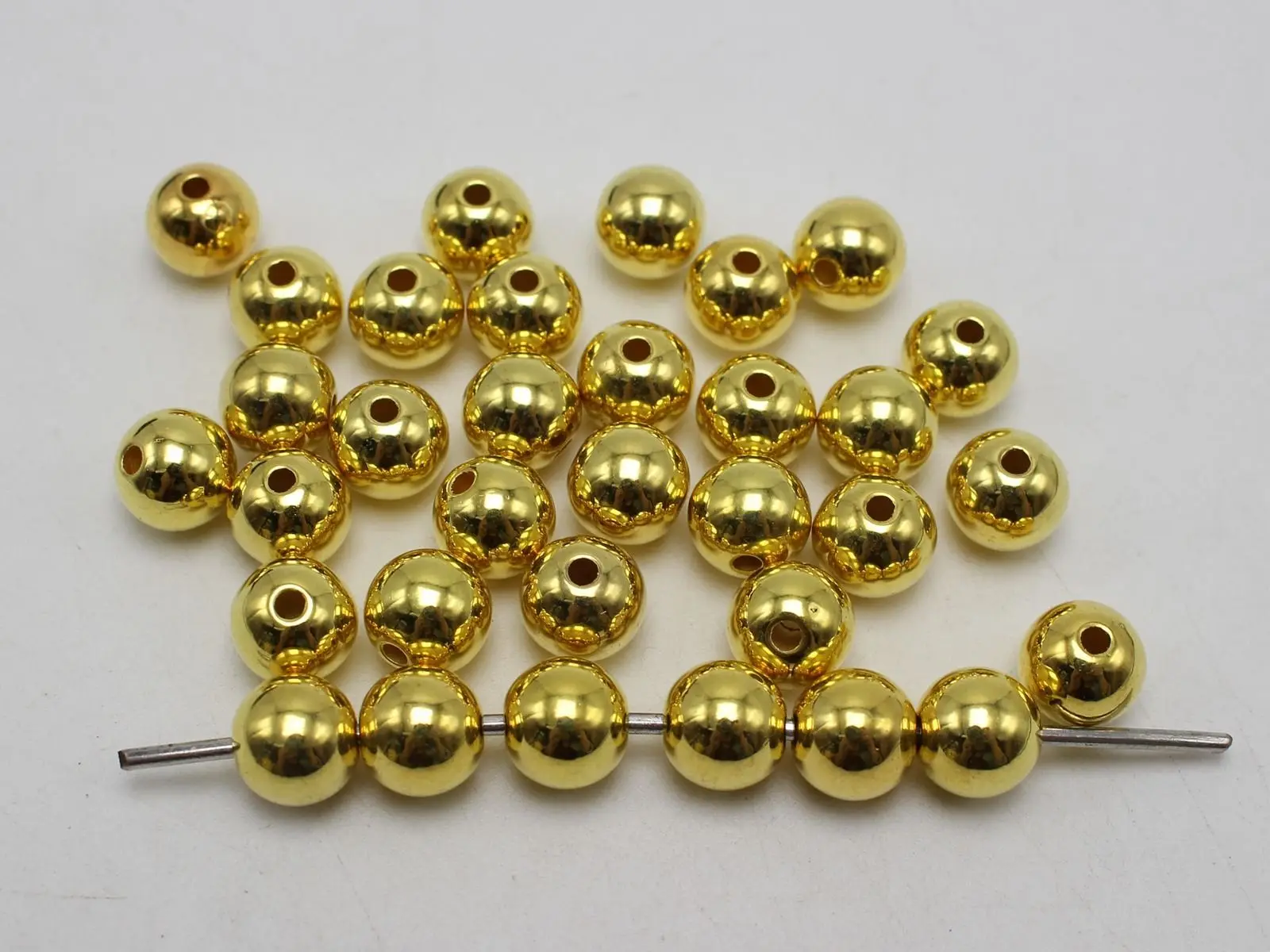 

200 Golden Tone Metallic Acrylic Round Spacer Beads 8mm Smooth Ball Beads