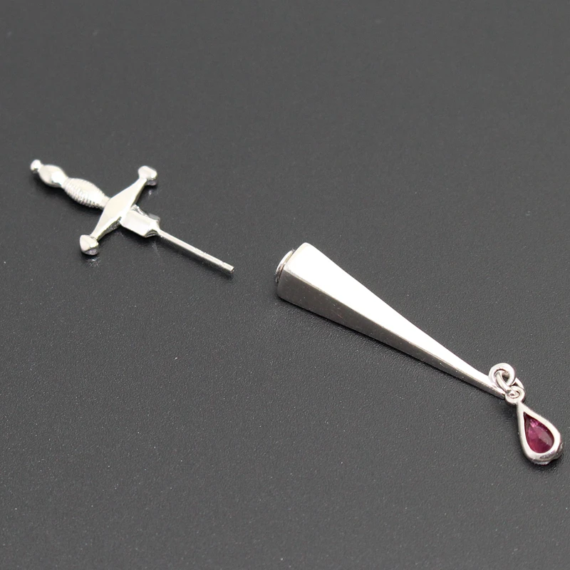 925 Sterling Silver Cesare's Veto Sword Blood Red Gothic Stud Earring Jewelry