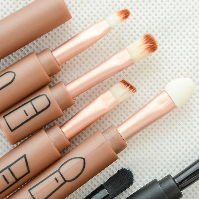 2017 new Portable 4 in 1 Professional Cosmetic Makeup Brushes Lip Eyeshadow Eyebrow Brush Beauty Set | Красота и здоровье