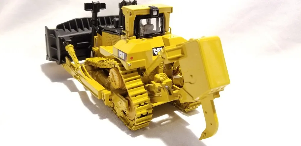 Литая игрушка модель Norscot 1:50 гусеница Cat D11T Гусеничный Трактор БУЛЬДОЗЕР Инженерная техника 55212 для мальчика подарок, коллекция