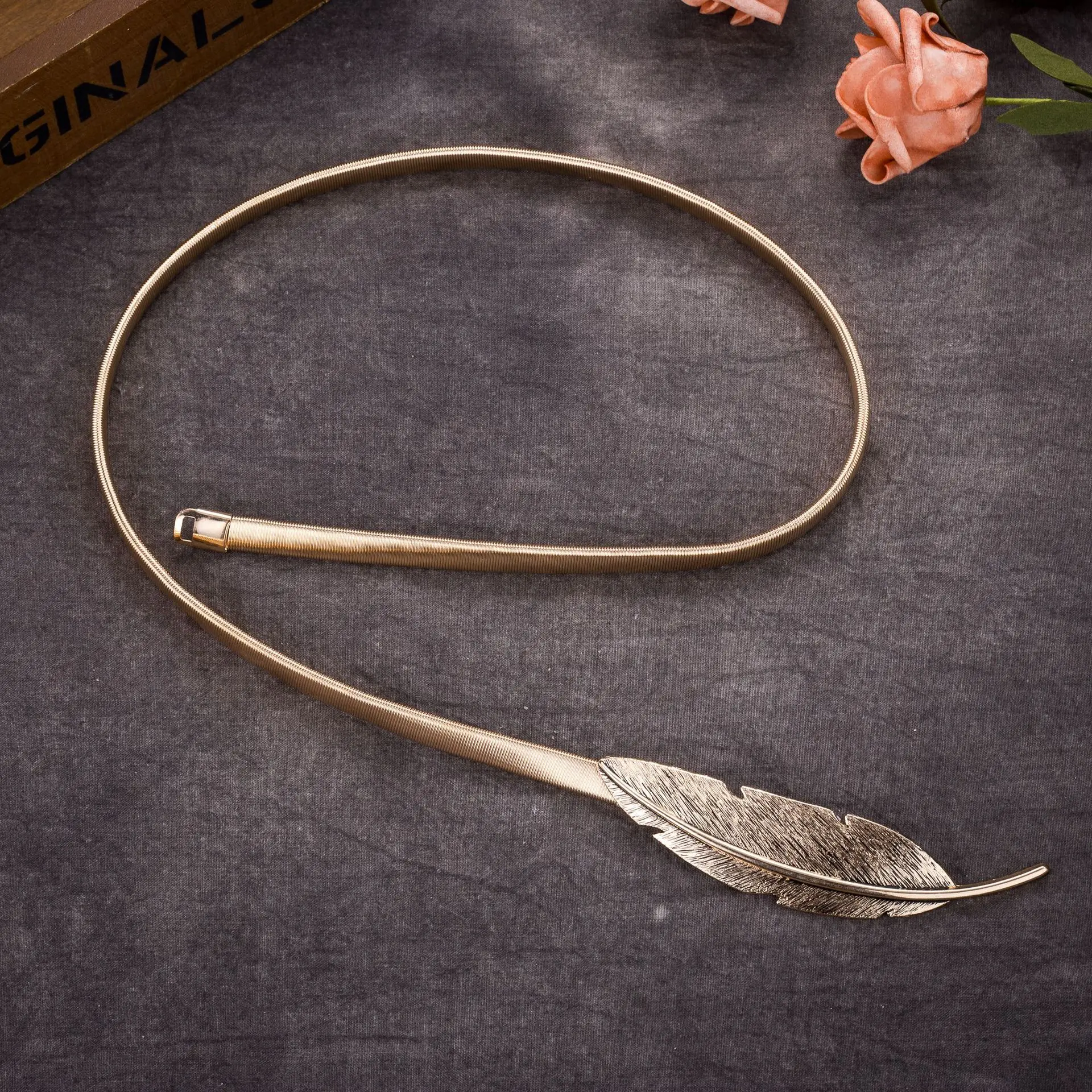 Металлические ремни с листьями для женщин тонкие золотистые серебряные женские