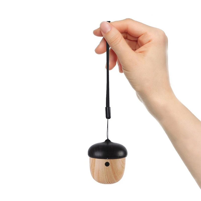 Digiworld stereo bluetooth wireless speaker lettore MP3 portatile tasca audio vivavoce con motorolas razr v3i wood loudspeaker |