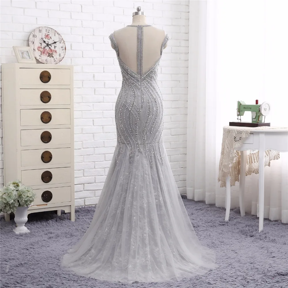 Серебристые торжественные вечерние платья длинное платье с рукавами-крылышками