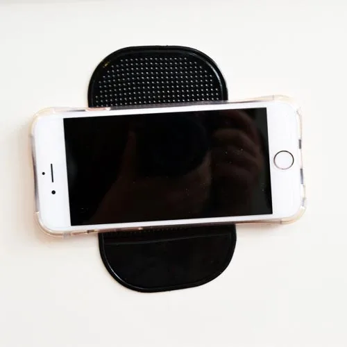 Противоскользящий автомобильный коврик tehotech нескользящий липкий на мобильный