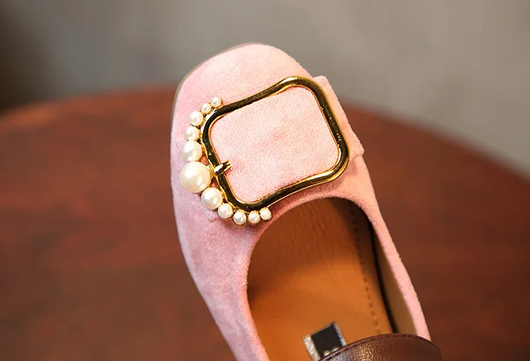 

Children's Shoes