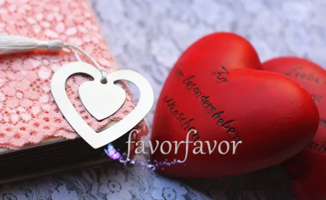 Бесплатная доставка 50 шт./лот! Закладки в виде сердца с шелковыми кисточками для