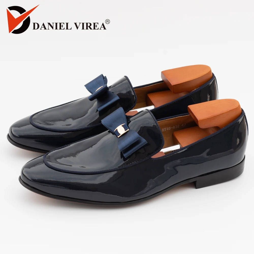 

Men Casual Wedding Shoes Pointed Toe Slip-On Fashion Solid Blue Black Patent Leather Floral Banquet Prom Men's Dress Loafers
