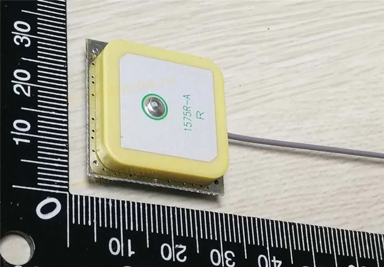 GPS ГЛОНАСС Встроенная керамическая антенна локатор пожилых людей автомобильная