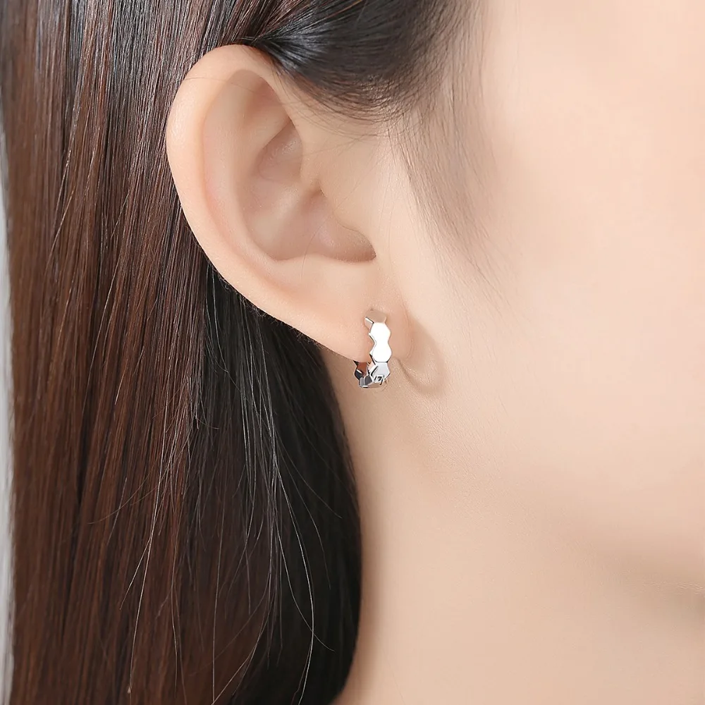 Маленькие серьги-кольца LUOTEEMI для женщин брендовые дизайнерские Простые