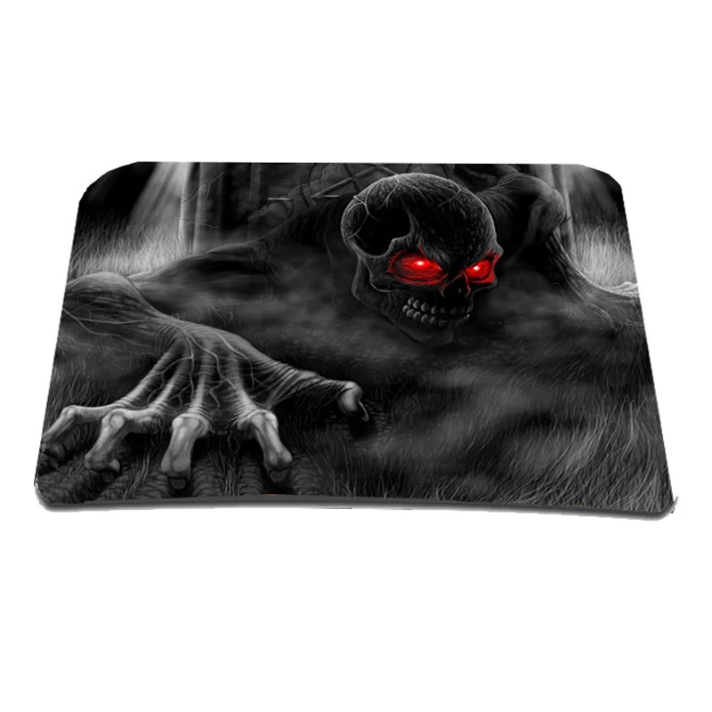 S039 Hot Selling Mouse Pad Skull Gaming Mousepad Non-slip Natural Rubber Gaming Mouse Mat For Overwatch World of Warcraft Soft Mats - Цвет: S039