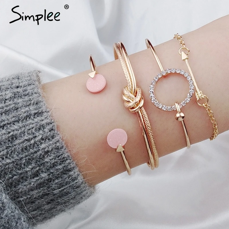 Женский бижутерный браслет Simplee Эффектные женские аксессуары для рук