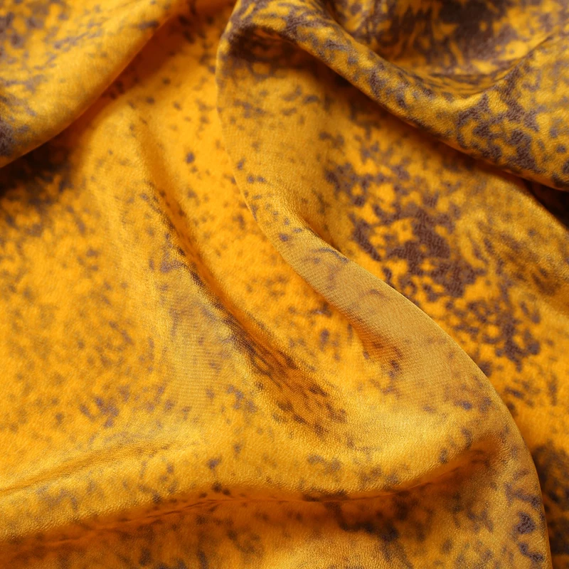 

Square Silk Scarf Wraps Women 100% Silk Scarfs Foulard 110*110cm Oil Painting KISS