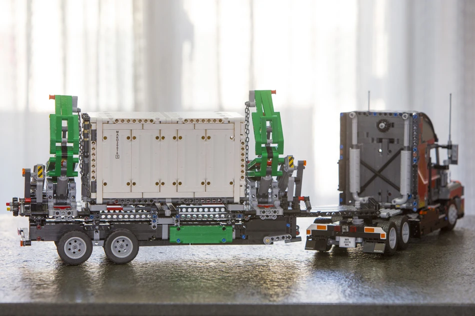 20076 Technic Series The Mack набор "большой грузовик" 42078 строительные блоки кирпичи развивающие игрушки собрать подарки для детей