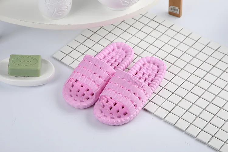 Pink Новое поступление Мужские тапочки домашние тапочки с нескользящей подошвой и массажным эффектом; домашние тапочки для него и для нее Ванная комната тапочки, пляжные шлепанцы оптом Q91 - Цвет: Pink