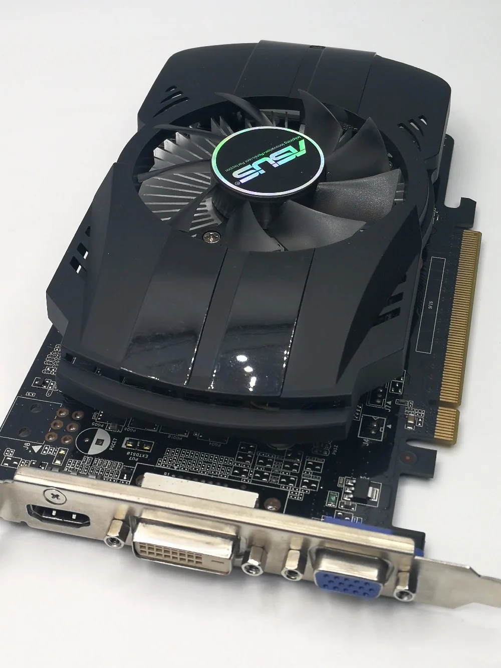 Б/у 2 шт./лот ASUS GTX 750 1G GDDR5 128bit HD Графическая карта 100% Протестировано