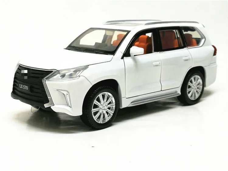 

1:32 LX570 Alloy Car Pull Back Car Model Diecast Metal Toy Vehicles with Sound Light 6 Open Doors for Kids Gift Free Shipping