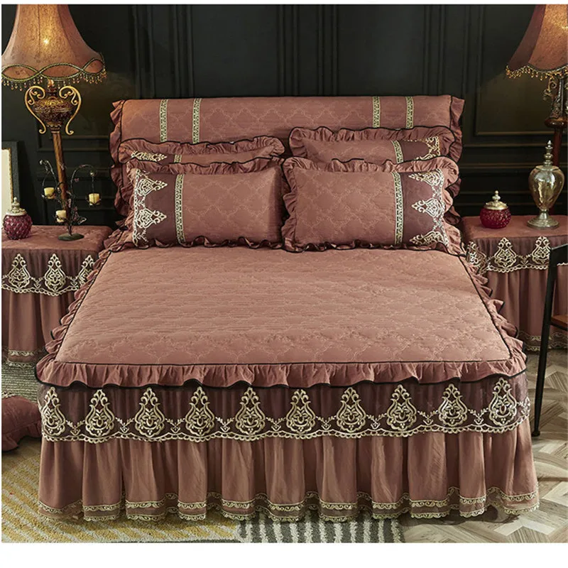 pure color 3pcs sanding cotton lace edge bedskirt free shipping thickened bedspreads European style high quality bedding set | Дом и сад