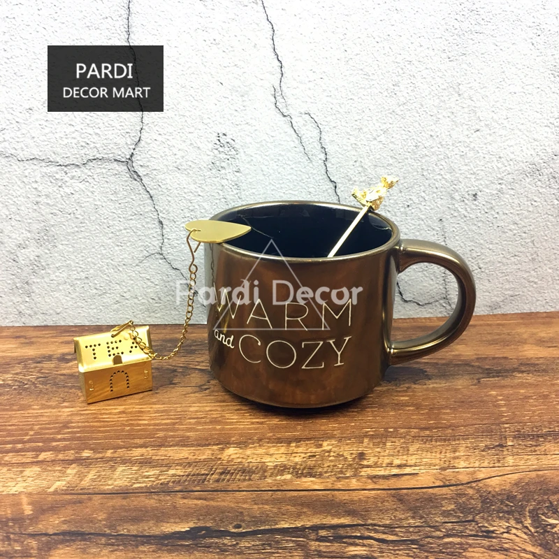 Модная черная золотая металлическая кофейная кружка с керамическими буквами