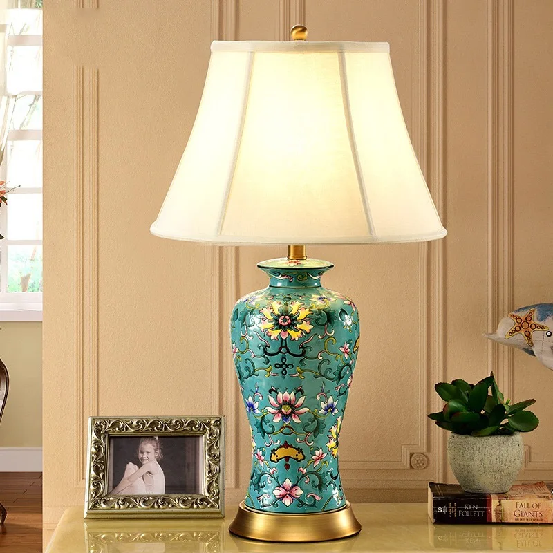 

Hand Painted Green Flower Famile Rose Ceramic Table Lamp For Home