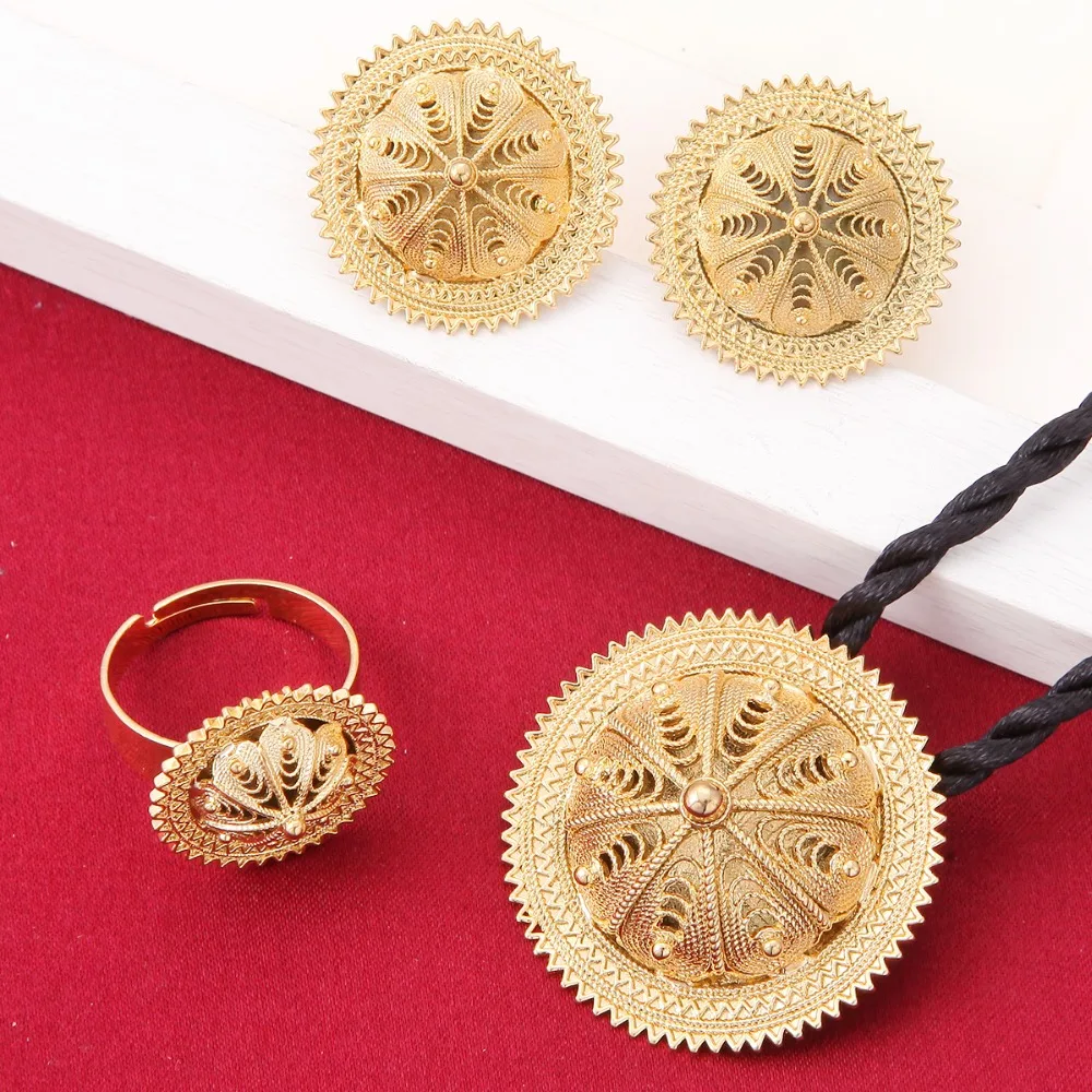 Комплект ювелирных изделий серьги с подвеской и золотым наполнителем|earrings kit|earring