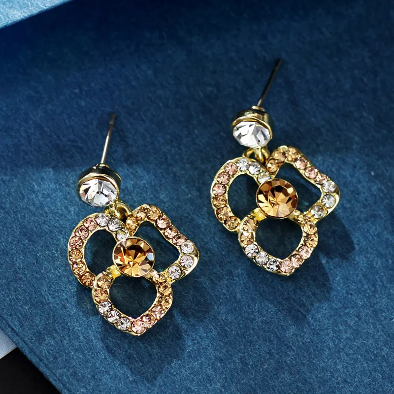 Комплект ювелирных изделий Neoglory стразы ожерелье серьги и браслет золотого цвета