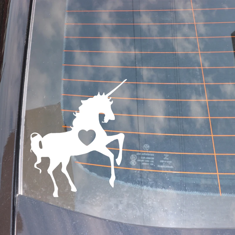

YJZT 13.7CM*16.6CM Unicorn Love Pattern Car Sticker Body Of Car Accessories Vinyl Decal Black/Silver C4-1817