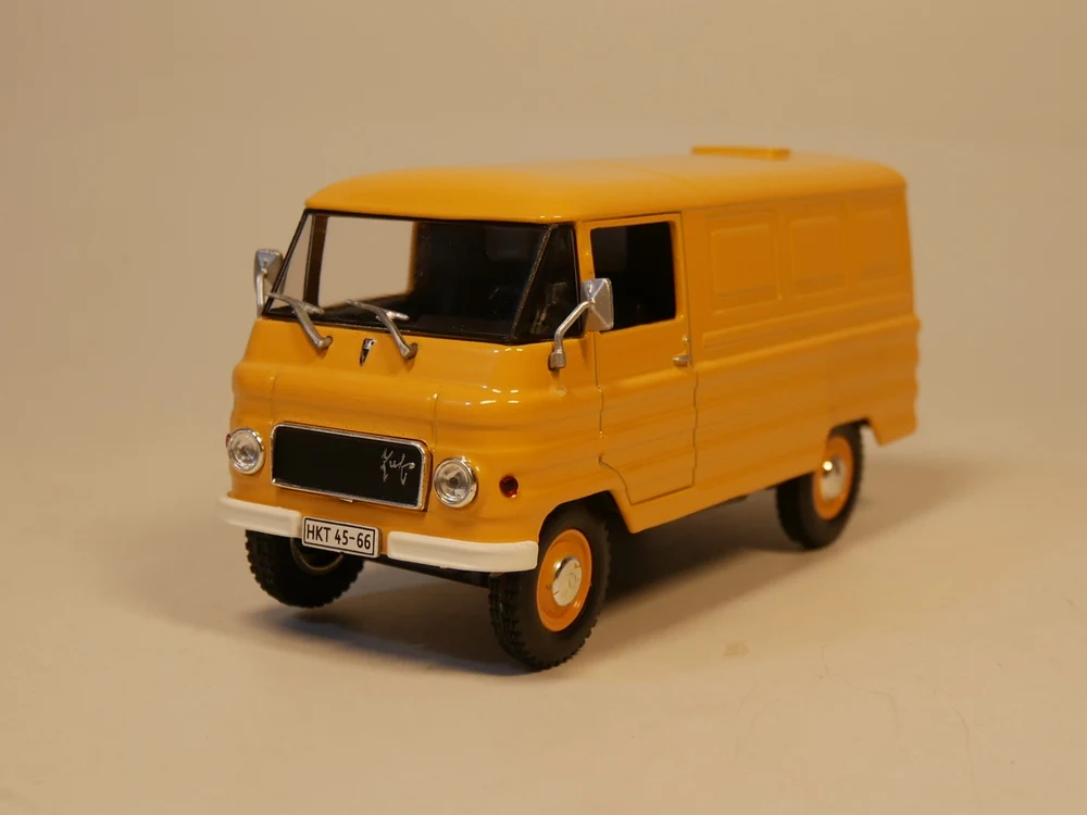 Модель автомобиля под давлением IST 1:43 ZUK A 05|Наземный транспорт| |